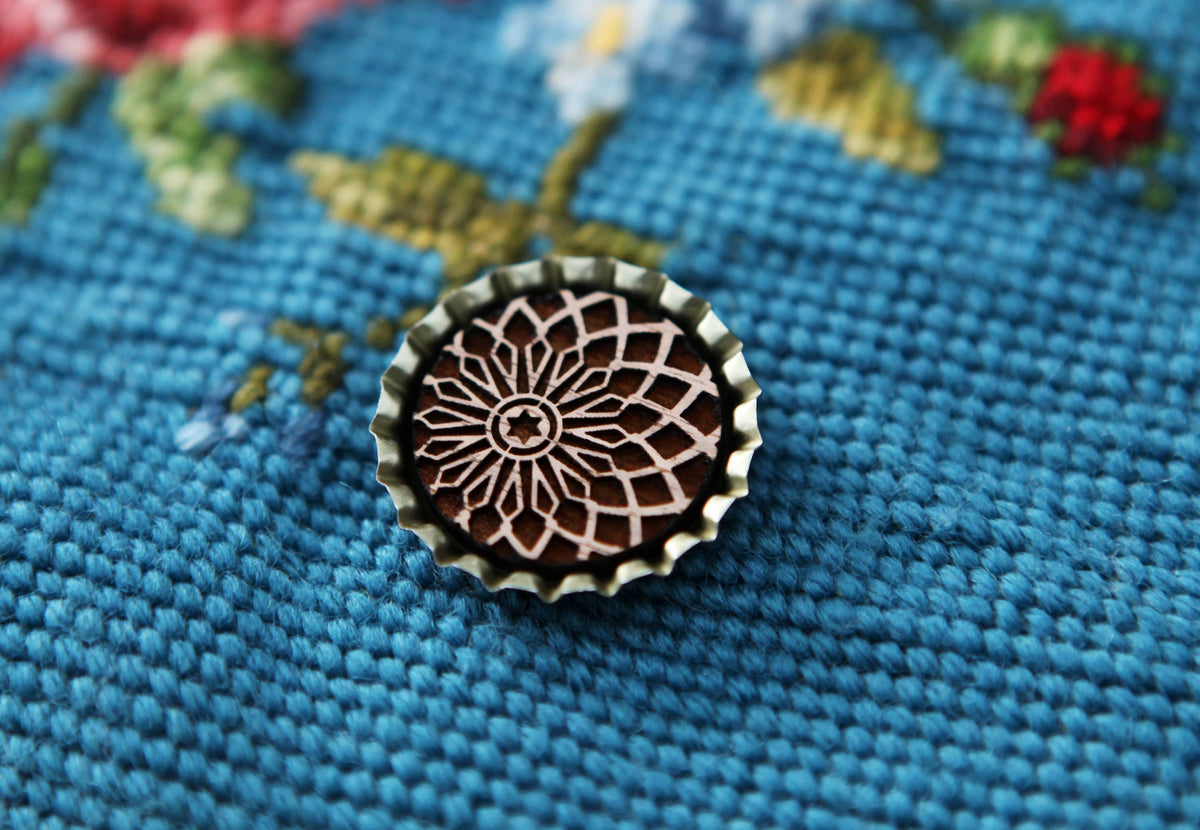 Sun and Moon Wood Magnetic Needle Minder for Needle Arts