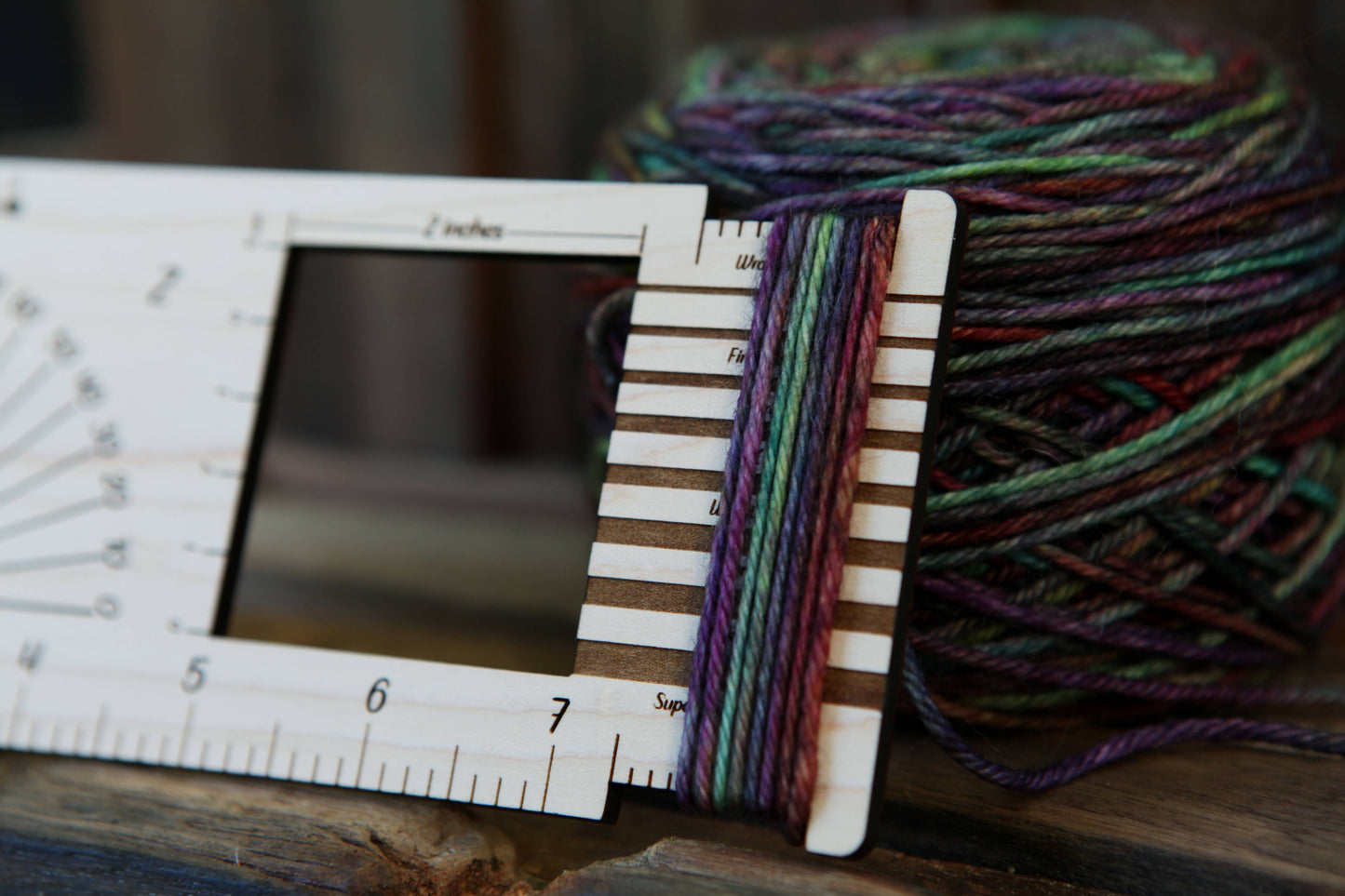 Luna 2" Gauge Swatch, Ruler, Needle, Twist Angle, Yarn Gauge
