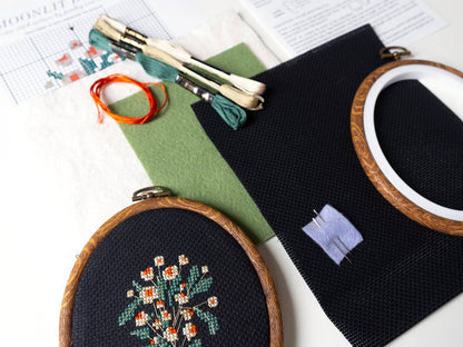 Moonlit Daisy Kit