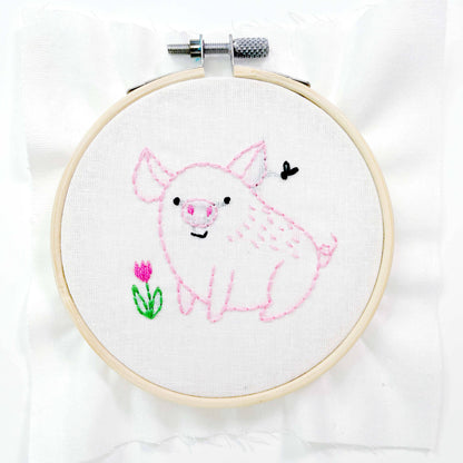 Pig 4" embroidery kit