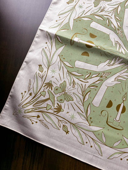 Bandana: Luminary; MOSS