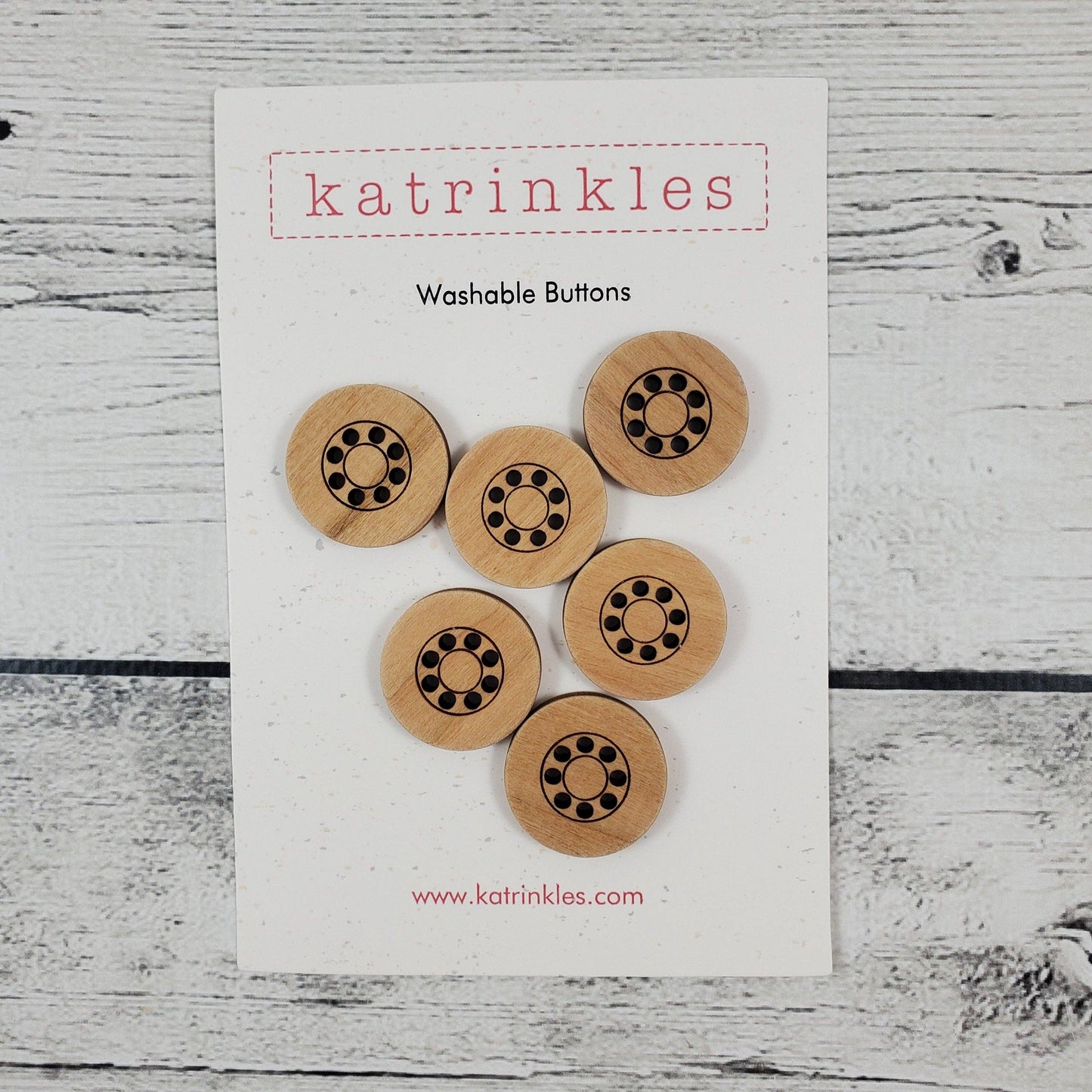 8 Hole Stitchable Buttons