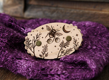 Bee-Themed Cherry Wood Knitting Row Counter
