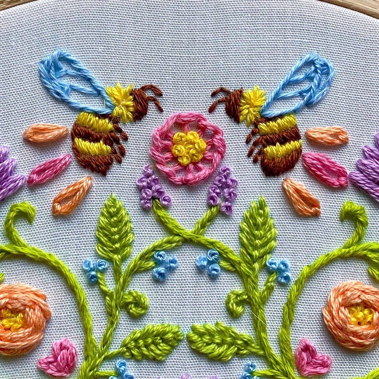 Bee Mandala Sampler Craft DIY Embroidery Kit