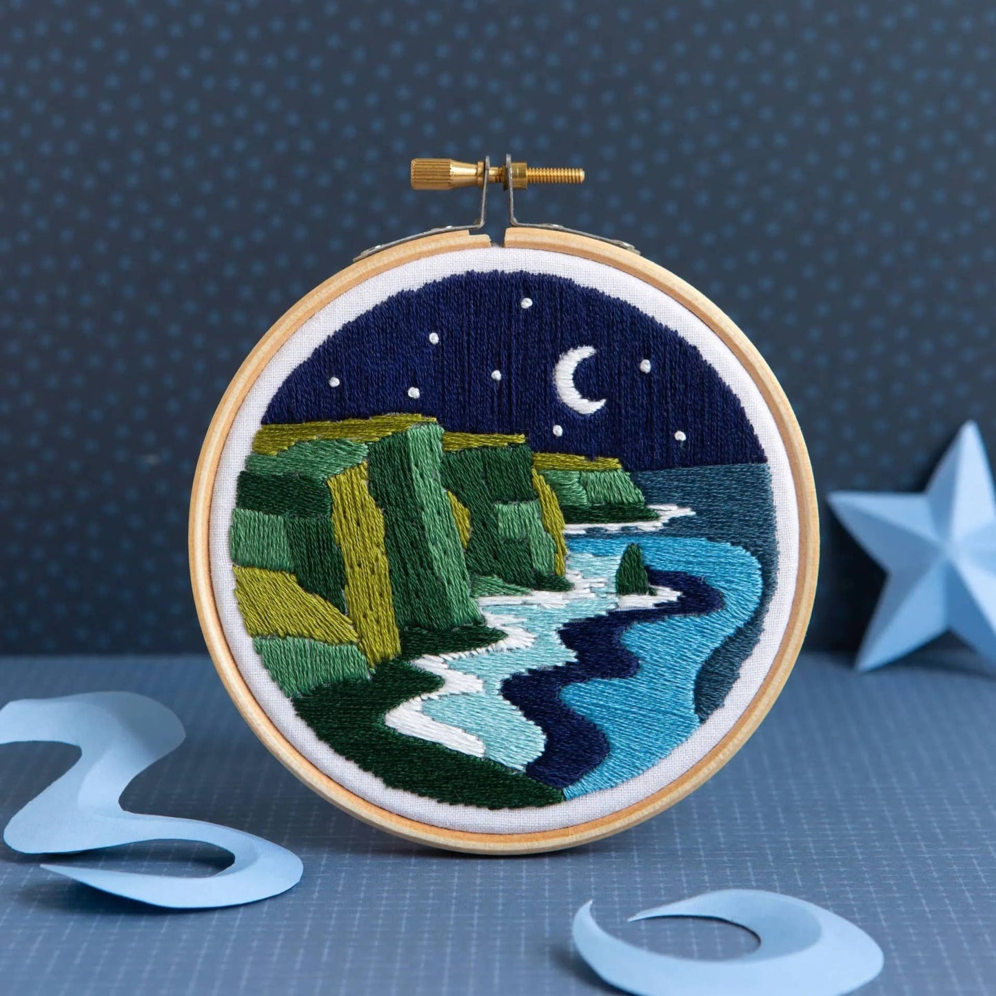 Celtic Cliffs Mini Embroidery Kit | Beginner Craft Kit
