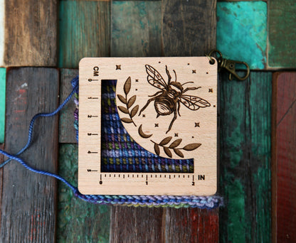 Bee, Stars & Moon Yarn Gauge Tool, Cherry & Bronze