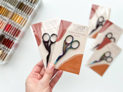 Embroidery Gradient stork scissors