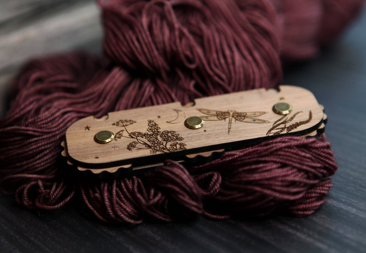 Dragonfly Moon 3-Dial Walnut Wood Knitting Row Counter
