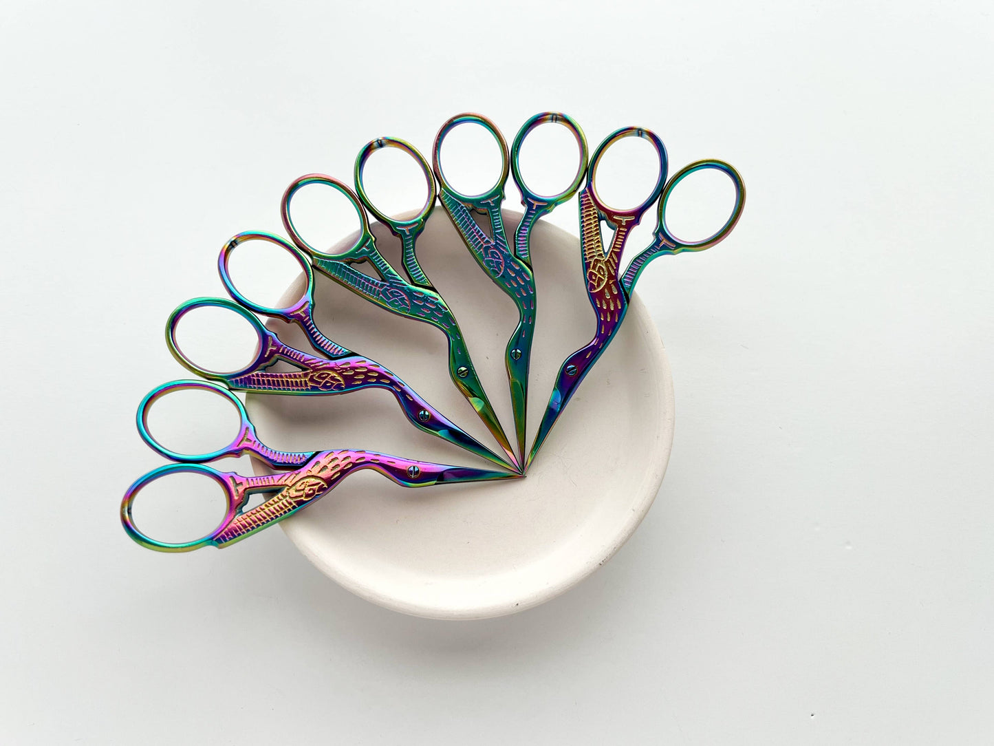 Embroidery Gradient stork scissors