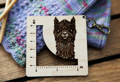 Alpaca Fiber Arts Swatch Ruler, Maple & Bronze Clasp