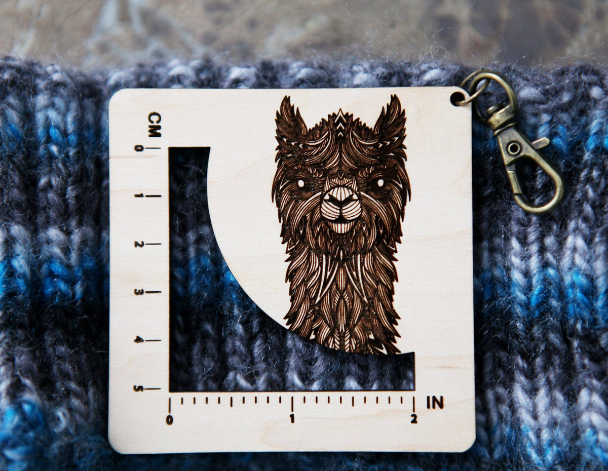 Alpaca Fiber Arts Swatch Ruler, Maple & Bronze Clasp