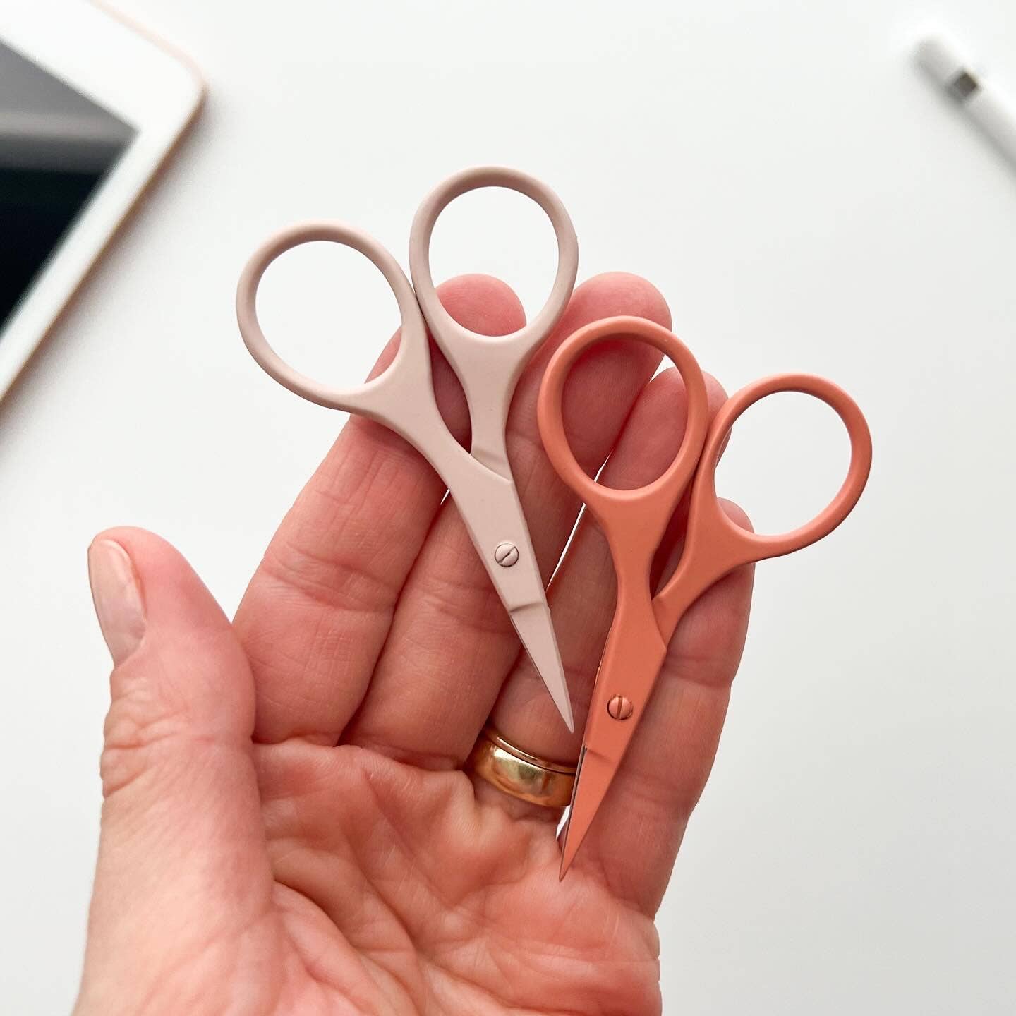 Small needlecraft scissors, tiny embroidery scissors