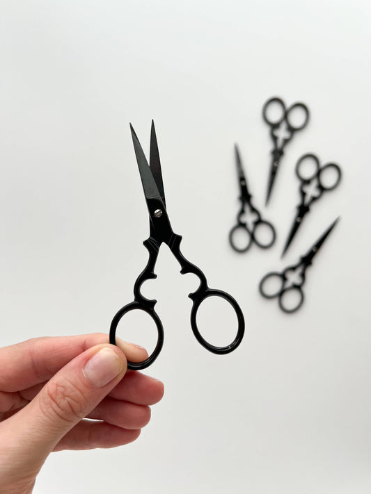 Vintage embroidery scissors, small needlecraft scissors