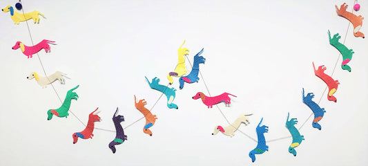 5ft Paper Garland, Wiener Dog