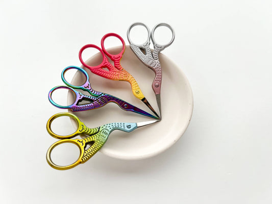 Embroidery Gradient stork scissors