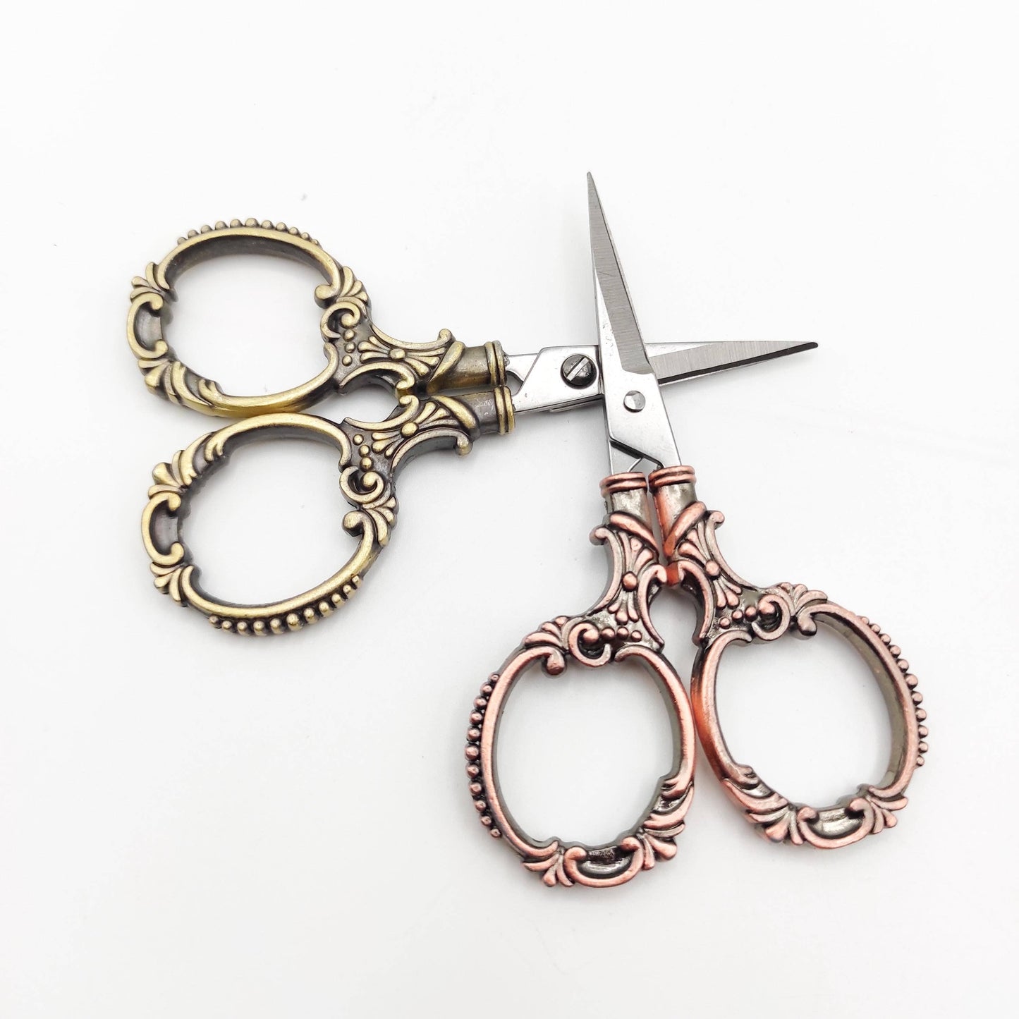 Unique Vintage Style Small Scissors