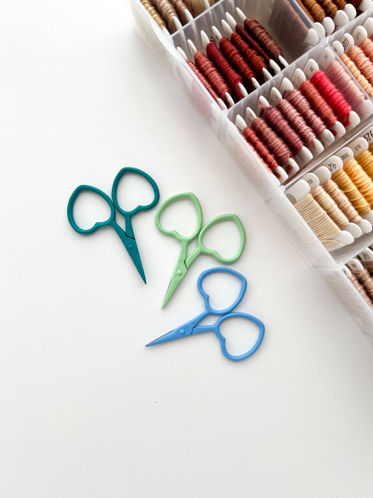 Small Heart scissors, tiny embroidery scissors, little snips